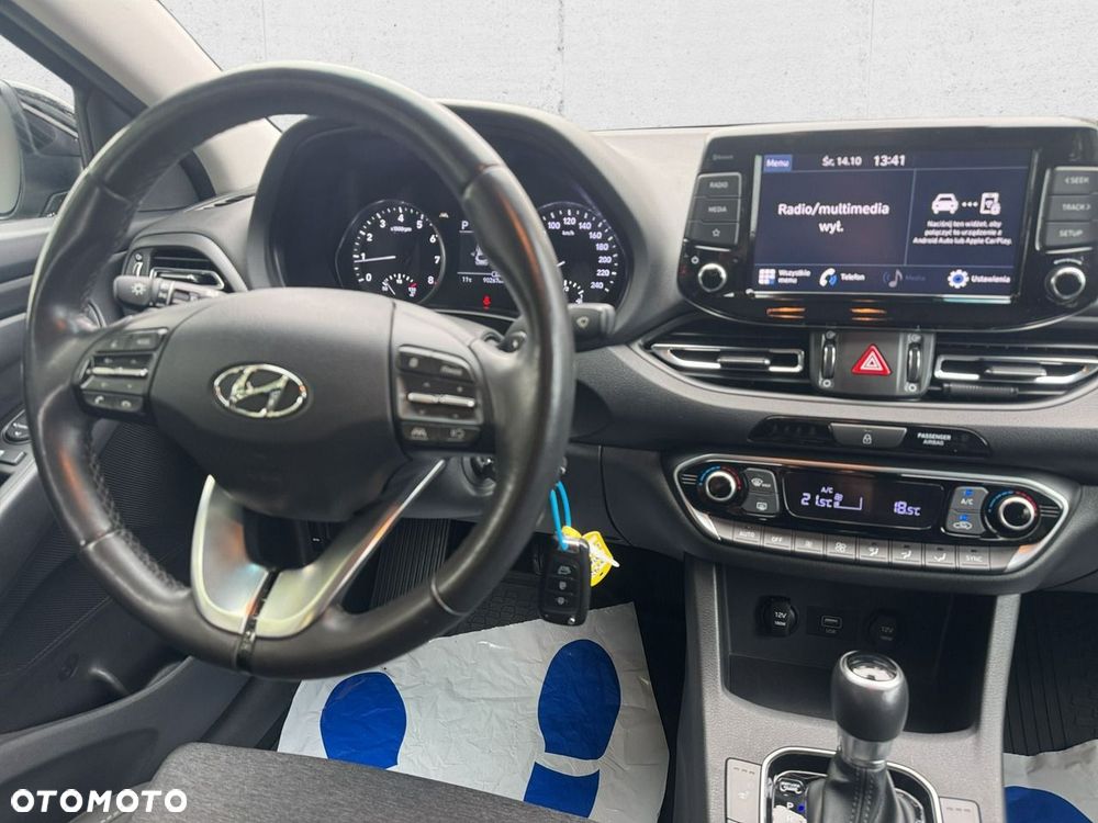 Hyundai i30 - 22
