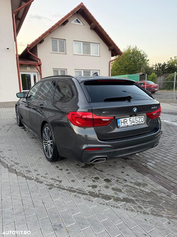 BMW Seria 5 520d xDrive AT - 9