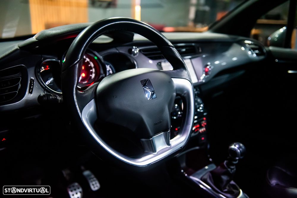 Citroën DS3 1.6 THP Sport Chic - 29