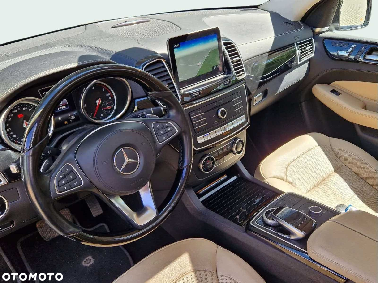 Mercedes-Benz GLS 350 d 4-Matic - 12