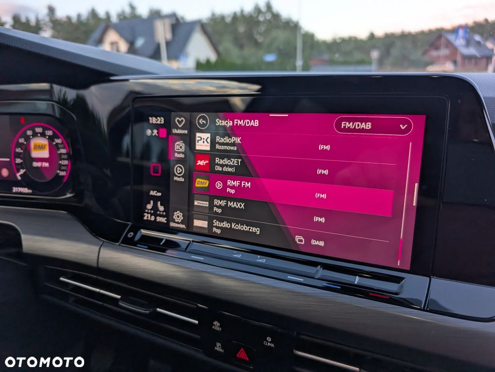 Volkswagen Golf 2.0 TDI Style - 13