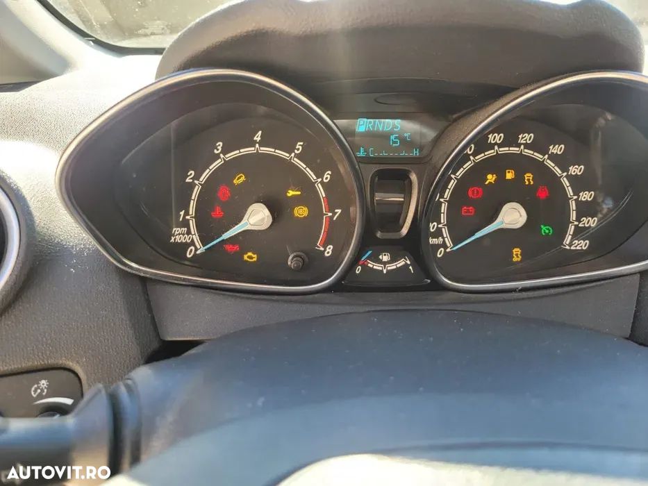 Ford Fiesta - 6
