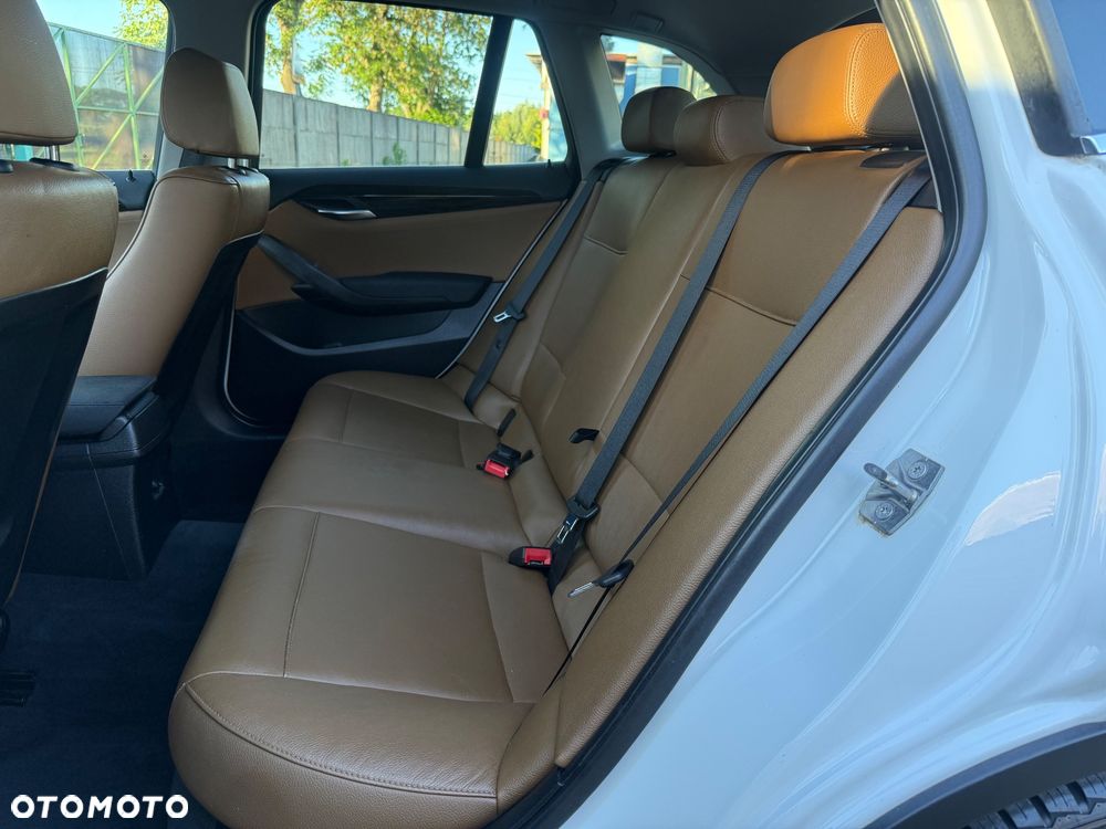 BMW X1 - 11