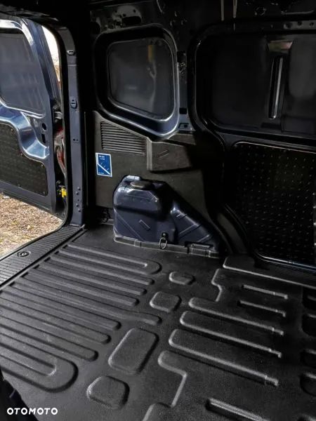 Ford TRANIS COURIER - 8