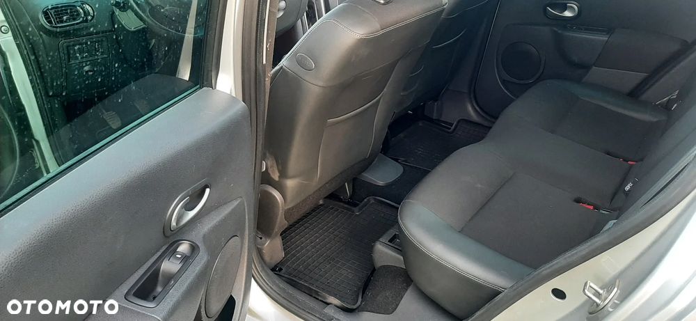 Renault Modus Grand 1.2 16V TCE Night and Day - 30