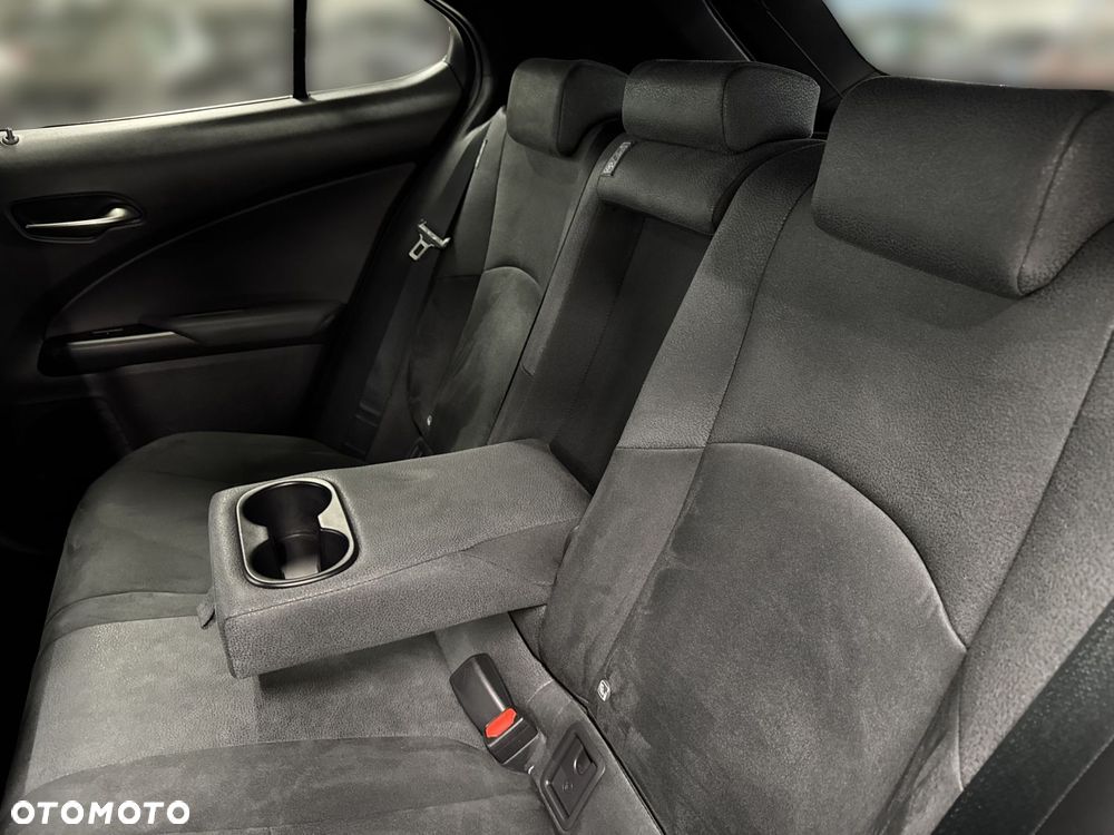 Lexus UX 250h GPF Business 2WD - 11