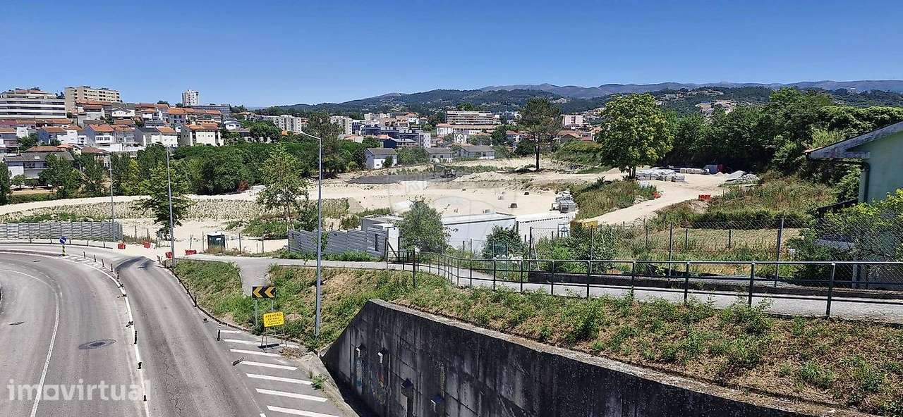 Terreno  para venda - Grande imagem: 2/14