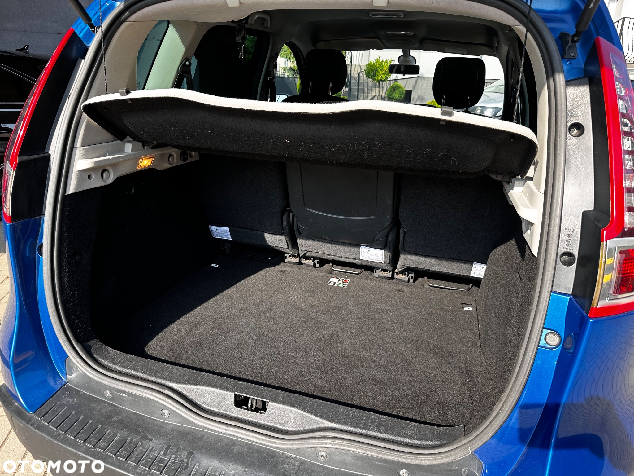Renault Scenic dCi 110 FAP Dynamique - 21