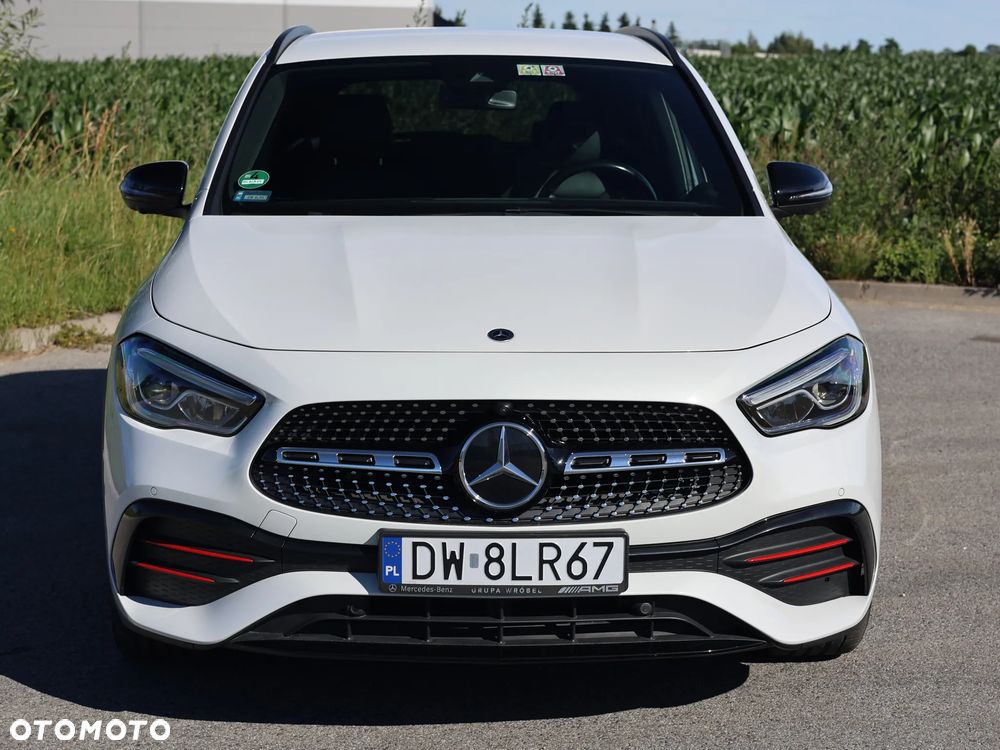 Mercedes-Benz GLA 200 Edition 1 - 2