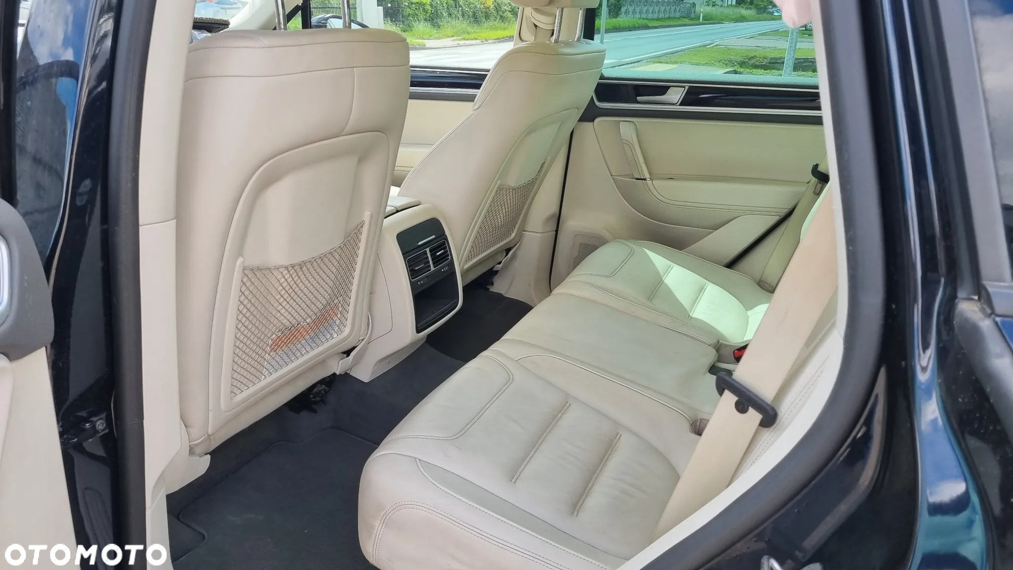 Volkswagen Touareg 3.0 V6 TDI BMT Business Line - 23