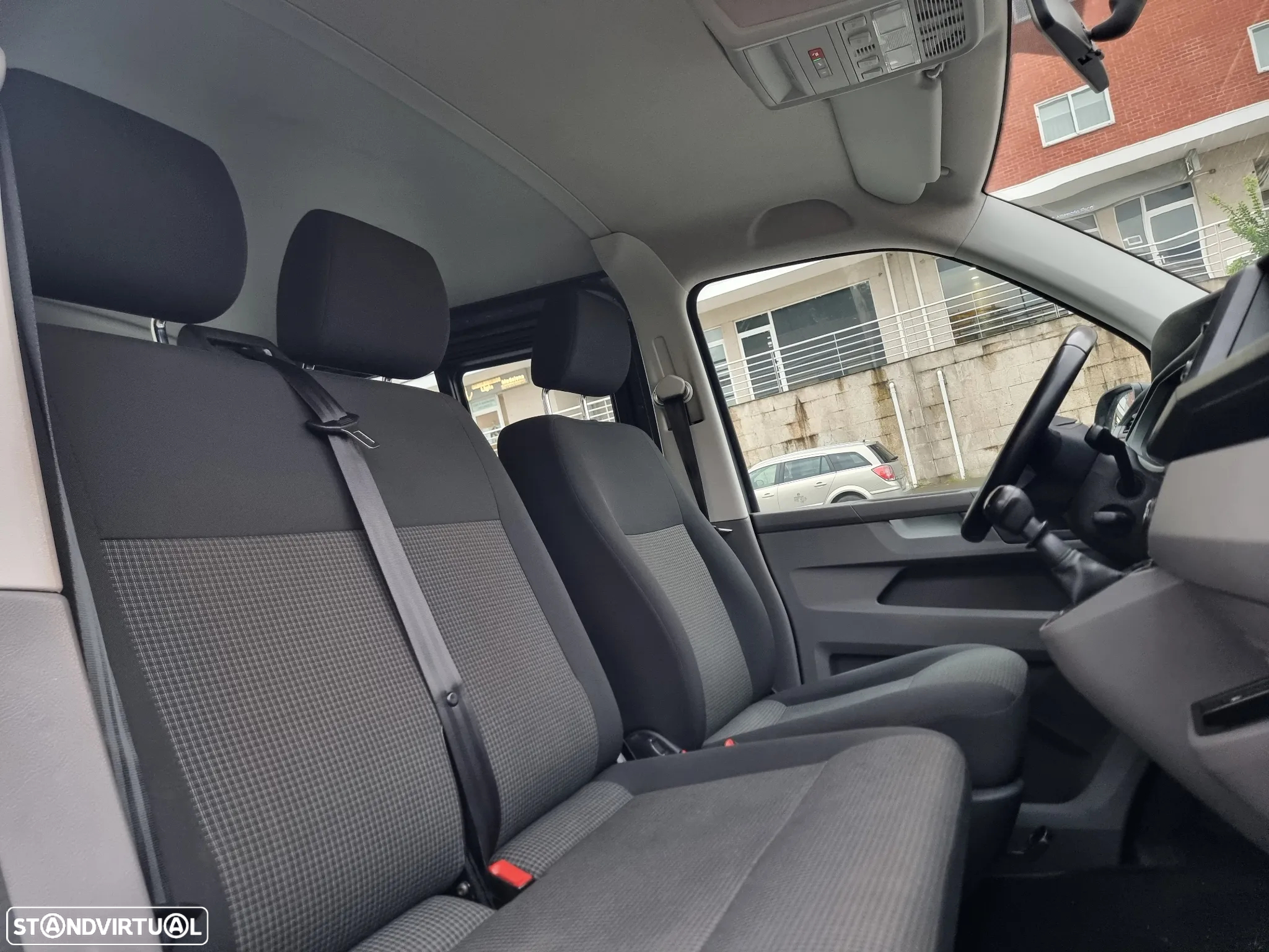 VW Transporter 2.0 TDI Extra AC - 17