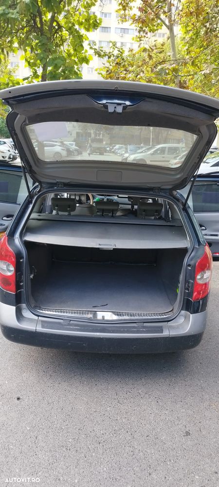 Renault Laguna - 11