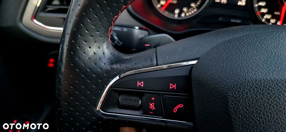 Seat Leon 2.0 TDI DSG FR - 37