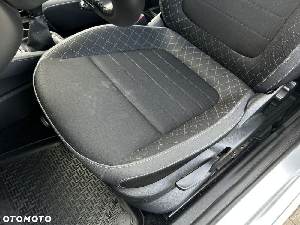 Skoda Fabia 1.0 TSI Ambition - 14