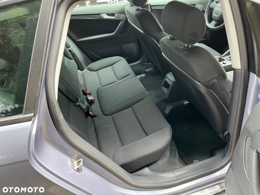 Audi A3 Sportback - 13