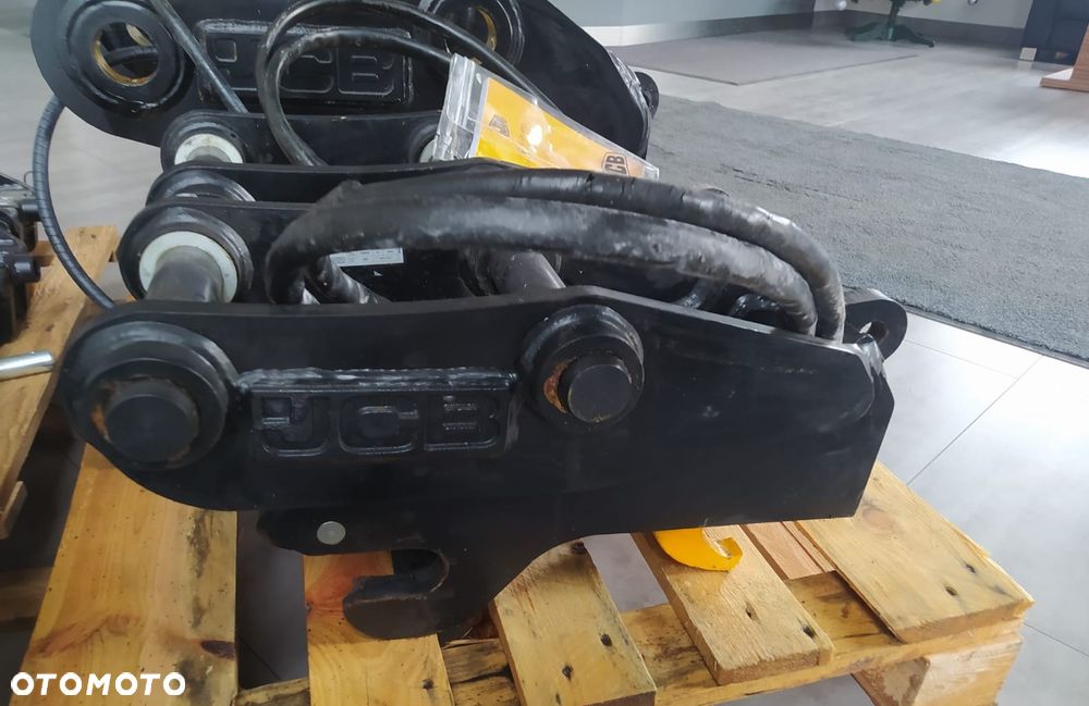 Oryginalne szybkozłącze JCB 48Z/51R/55Z/57C