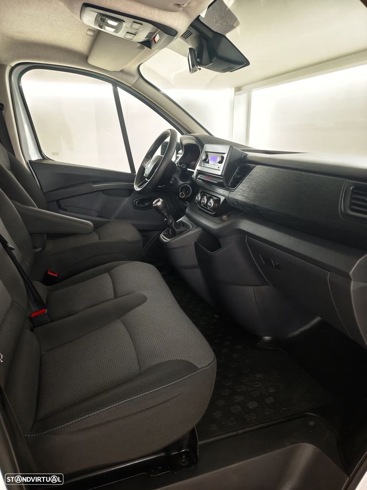 Renault Trafic 2.0 Blue dCi L1 Equilibre - 17