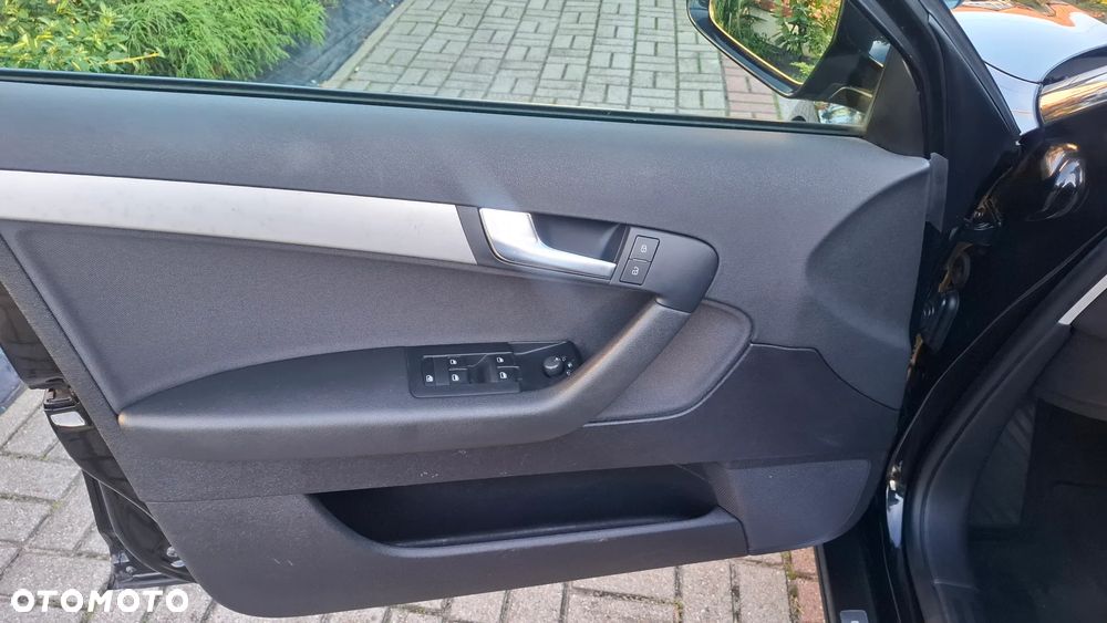 Audi A3 Sportback 1.6 TDI DPF Ambition - 6