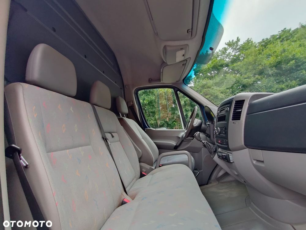 Volkswagen Crafter - 10
