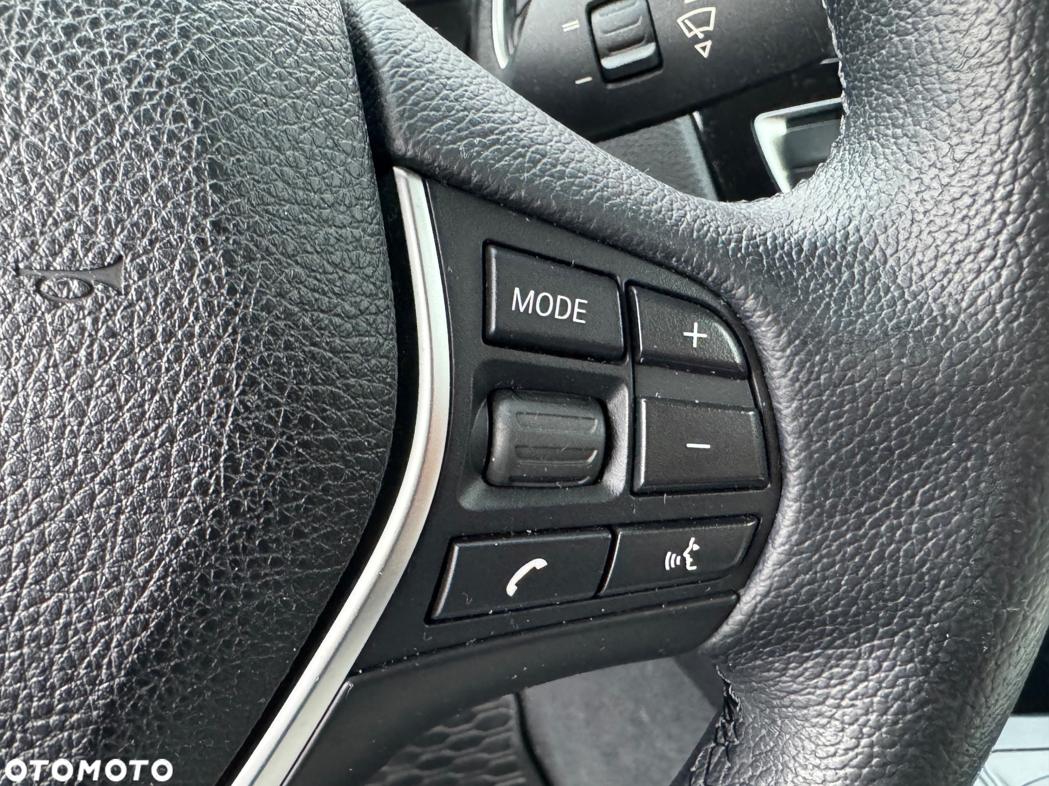 BMW Seria 2 218d Coupe - 12