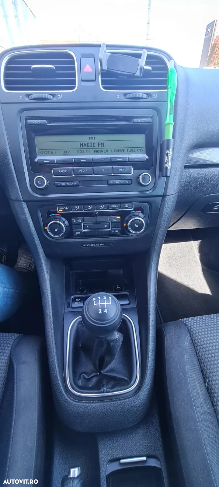 Volkswagen Golf 2.0 TDI Trendline - 12