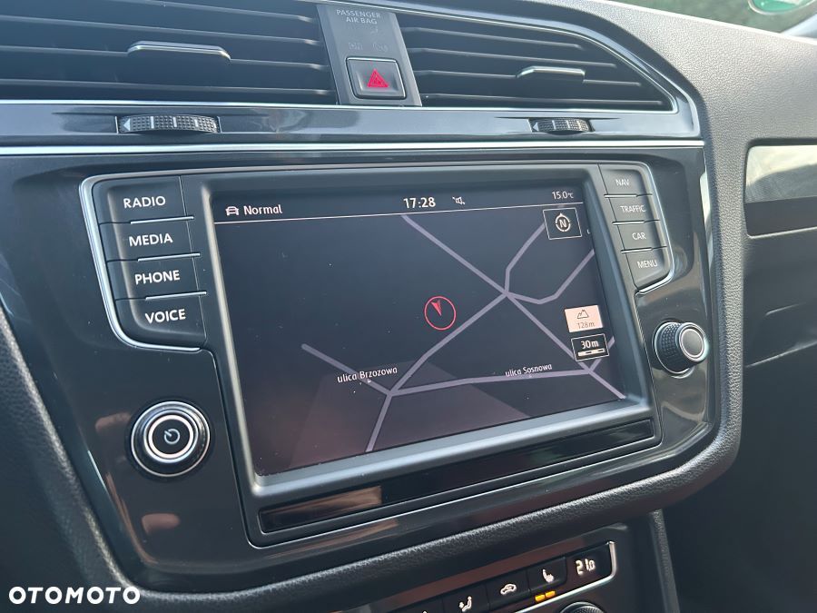 Volkswagen Tiguan 2.0 TDI SCR 4Motion DSG Offroad - 29