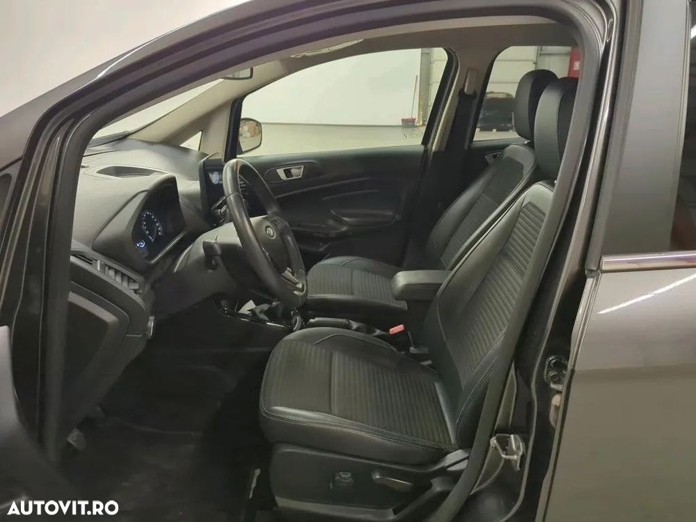 Ford EcoSport - 3