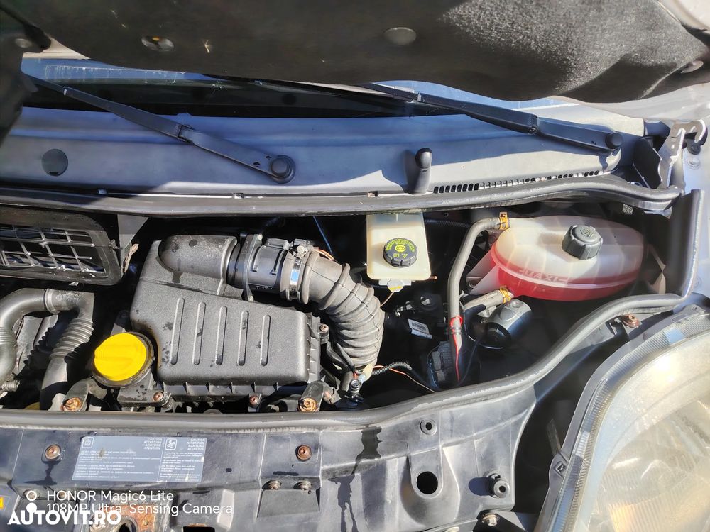 Renault Trafic - 6