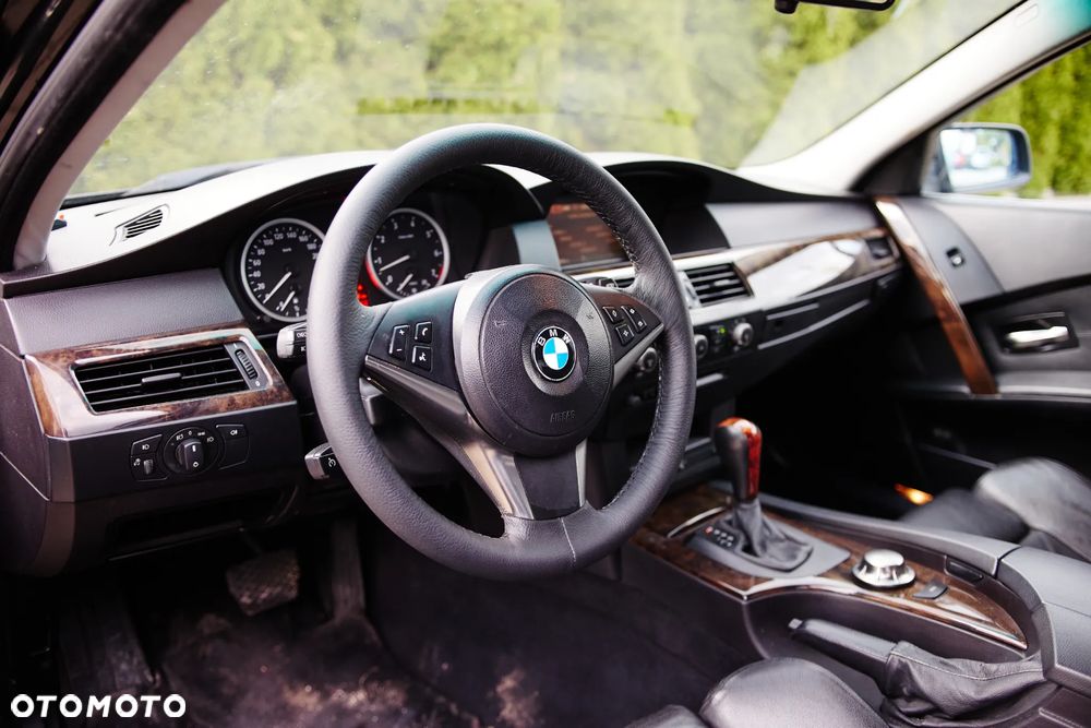 BMW Seria 5 - 13