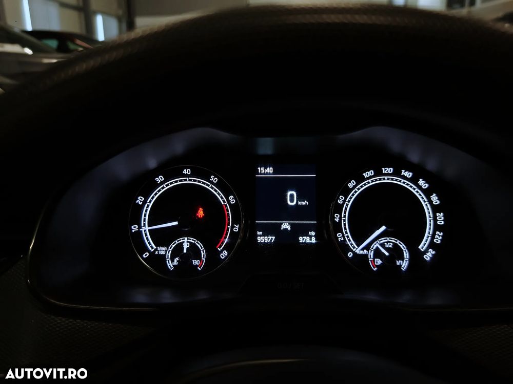 Skoda Scala 1.0 TSI Essence - 23