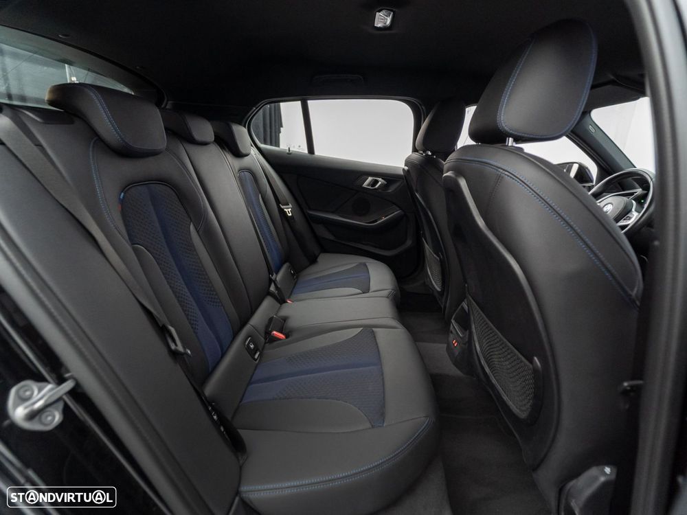 BMW 116 d Pack Desportivo M - 40
