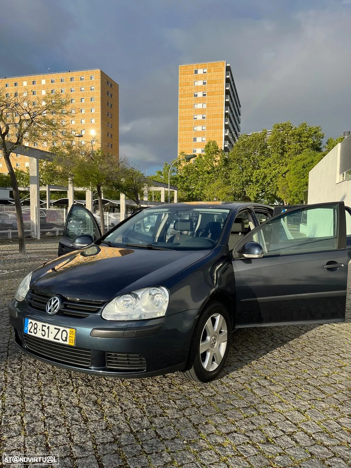 VW Golf 1.4 FSi Confortline - 4