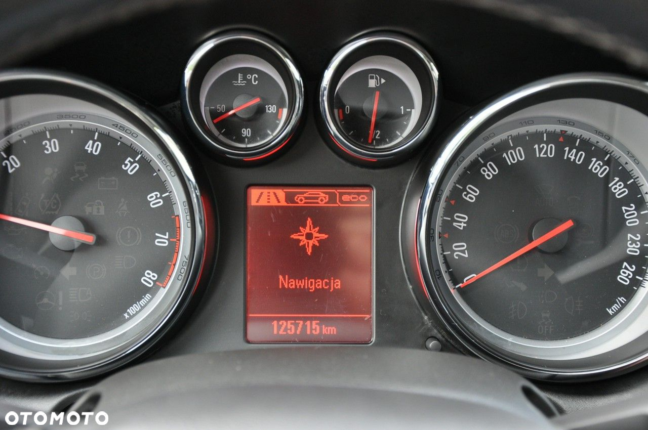 Opel Astra 1.4 Turbo Cosmo - 16