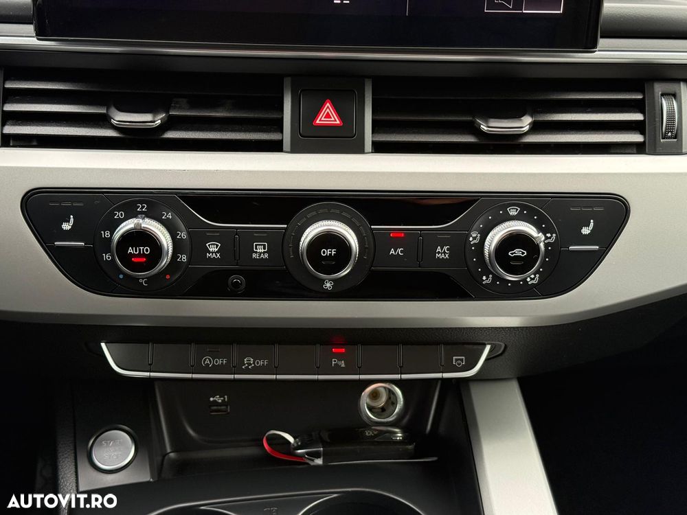 Audi A4 30 TDI S tronic - 32