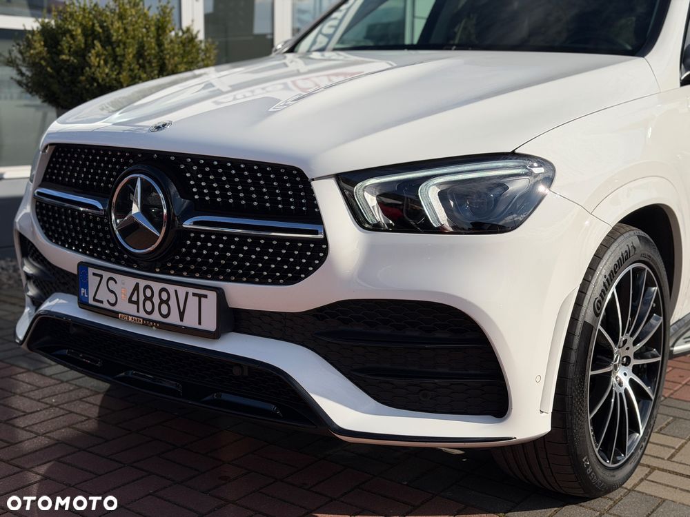 Mercedes-Benz GLE 300 d 4Matic 9G-TRONIC AMG Line - 13