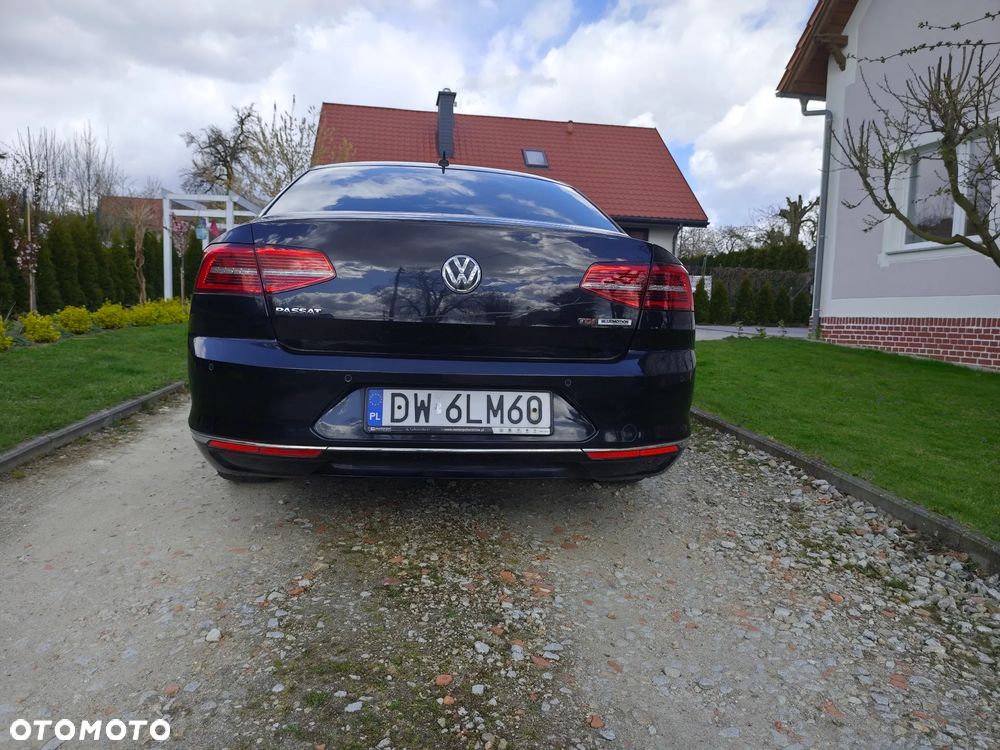 Volkswagen Passat 1.6 TDI SCR DSG Business - 3