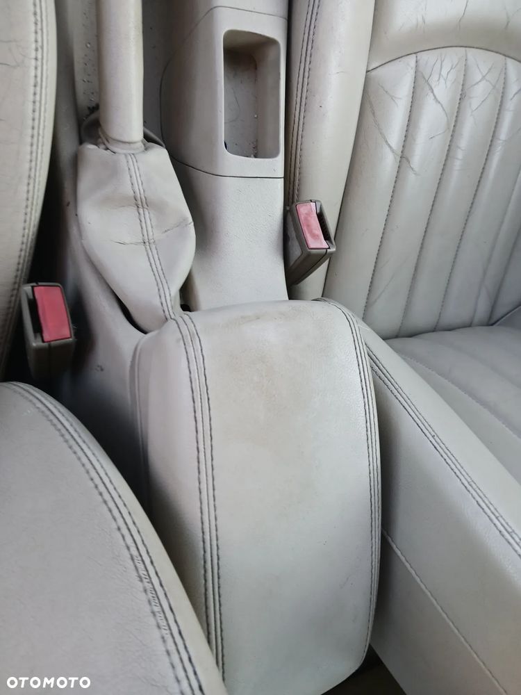 JAGUAR X-TYPE JHM SEDAN fotel fotele kanapa deska kokpit podsufitka boczek boczki klamka - 6