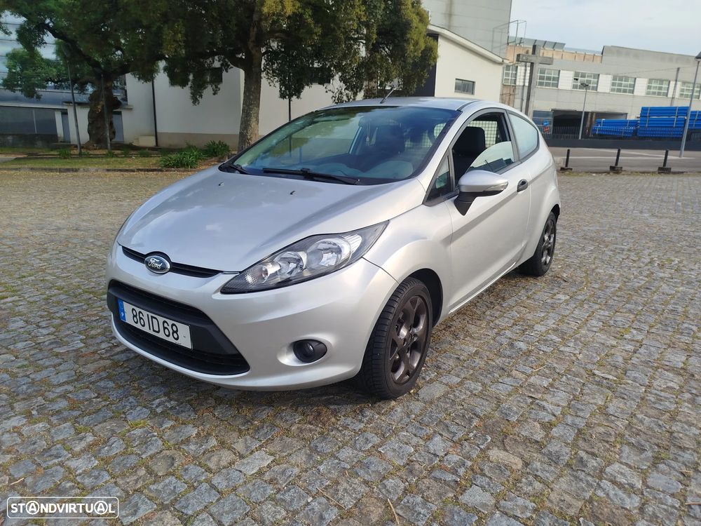 Ford Fiesta 1.4 TDCI Titanium - 1