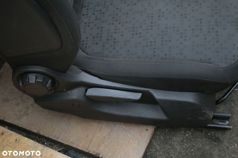 fotel kanapa Opel Adam - 5