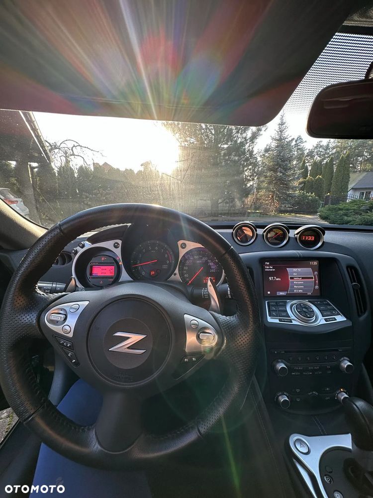 Nissan 370 Z 3.7 V6 Platinum EU6 - 17