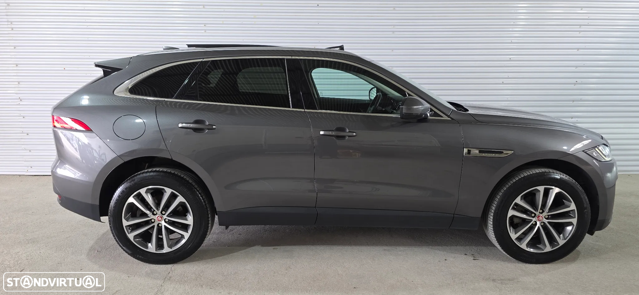 Jaguar F-Pace 2.0 i4D R-Sport - 14