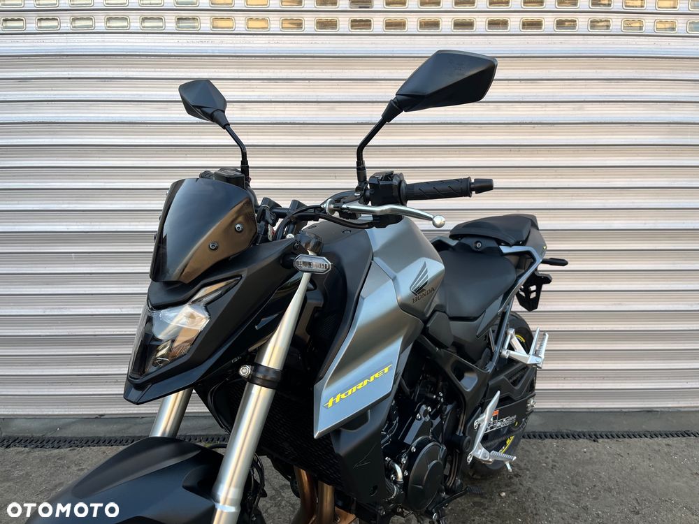 Honda Hornet - 16