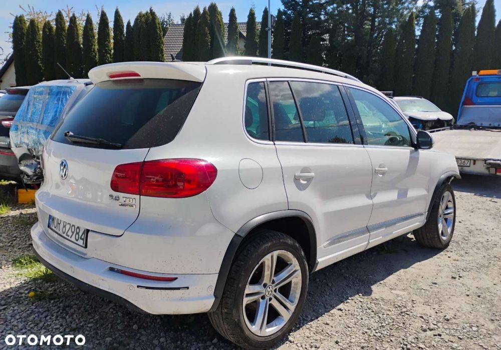 Volkswagen Tiguan - 4