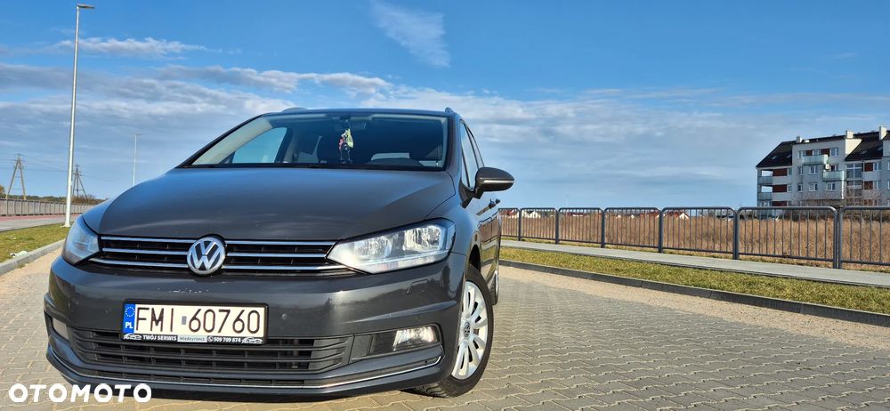 Volkswagen Touran 2.0 TDI BMT Highline - 3