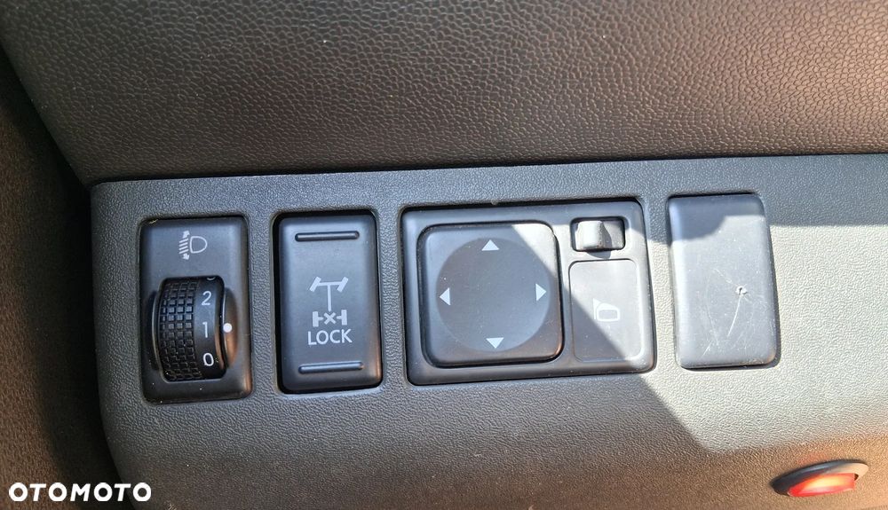 Nissan Navara 2.5 D FE Long - 18