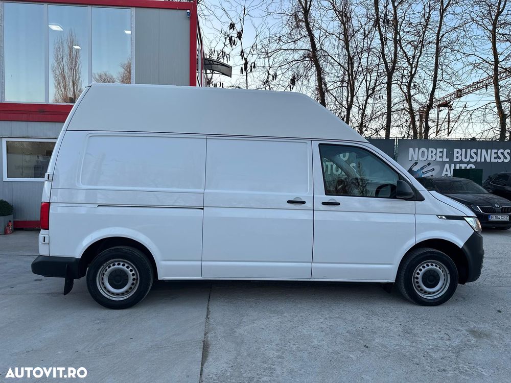 Volkswagen Transporter - 4