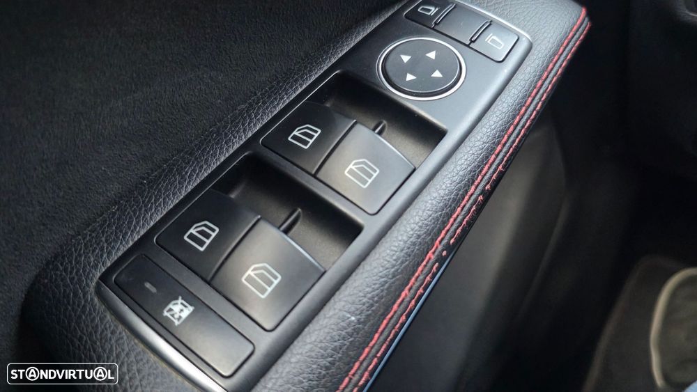 Mercedes-Benz CLA 220 (CDI) d 7G-DCT AMG Line - 28