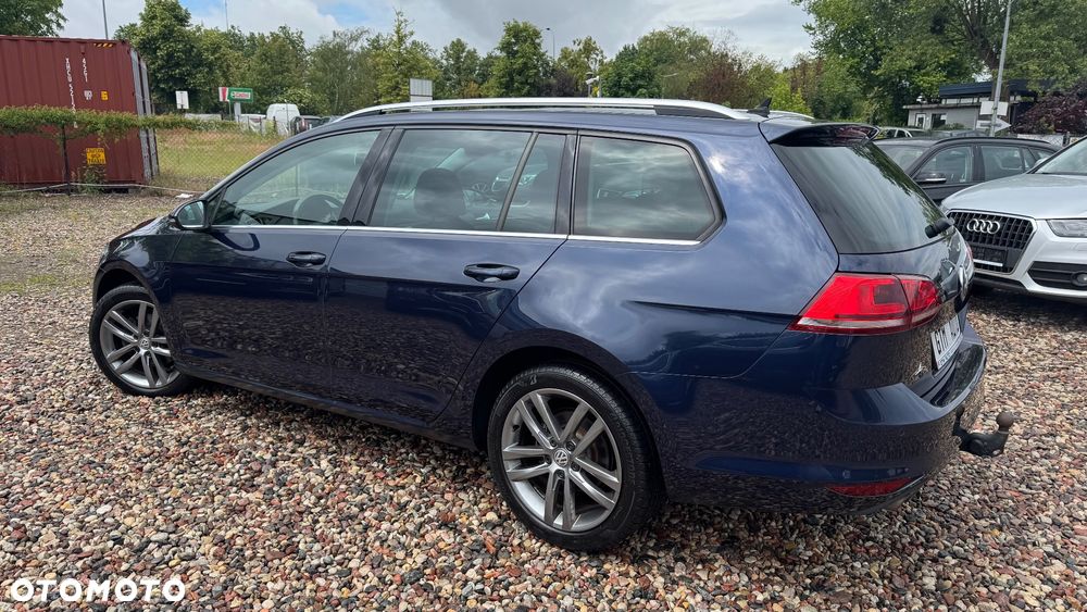 Volkswagen Golf 2.0 TDI (BlueMotion Technology) DSG Highline - 9