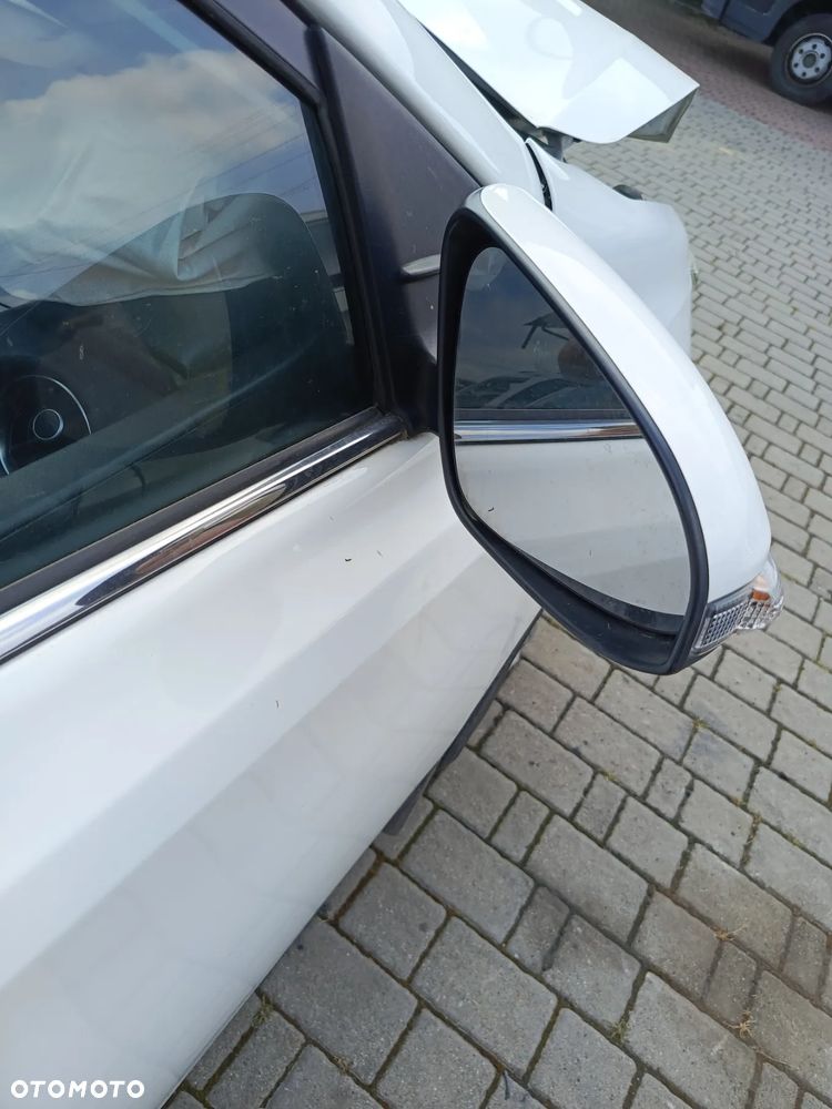 TOYOTA AURIS II KOMBI LUSTERKO PRAWE ELEKTRYCZNE EU 7 PIN - 1