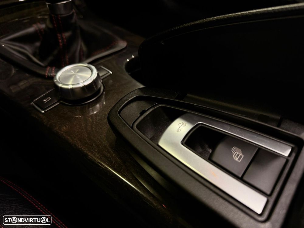 Mercedes-Benz SLK 200 - 24